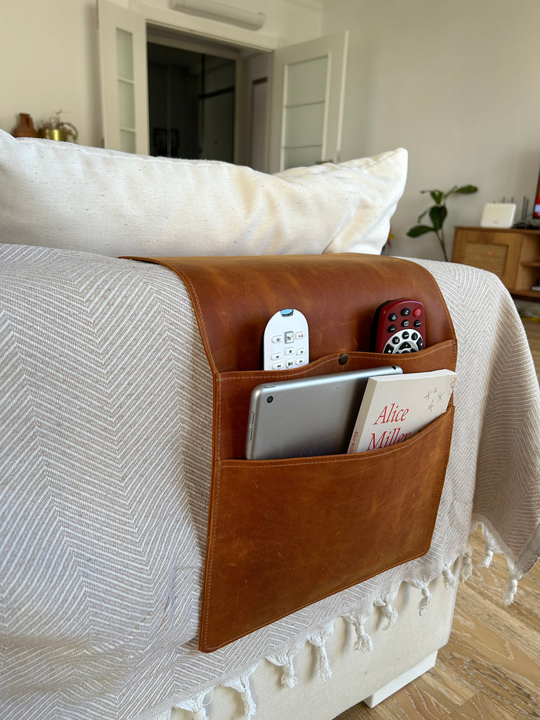 Leather Sofa Armrest Organizer, Handmade Couch & Sofa Caddy with 3 Pockets for Phone, Book, Magazines, Tablet, Remote Controls
