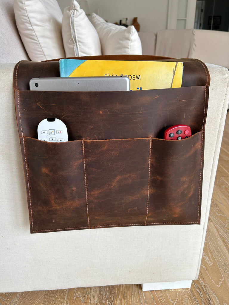 Leather Sofa Armrest Organizer, Handmade Large Couch & Sofa Caddy with 5 Pockets for Phone, Book, Magazines, Tablet, Remote Controls