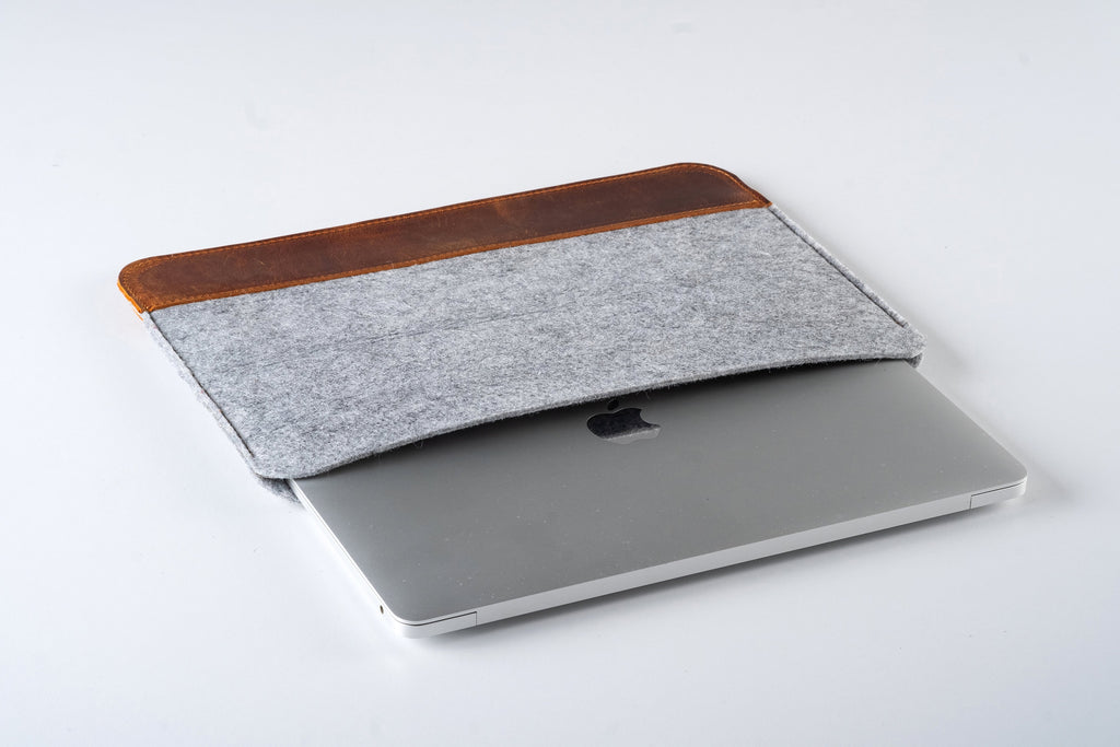 Leather and Felt Sleeve for MacBook Air Retina 2020, MacBook Air M1 2020 & M2 2023, MacBook Pro 13 inch M1 and M2, Macbook Pro 16” and 16.2”