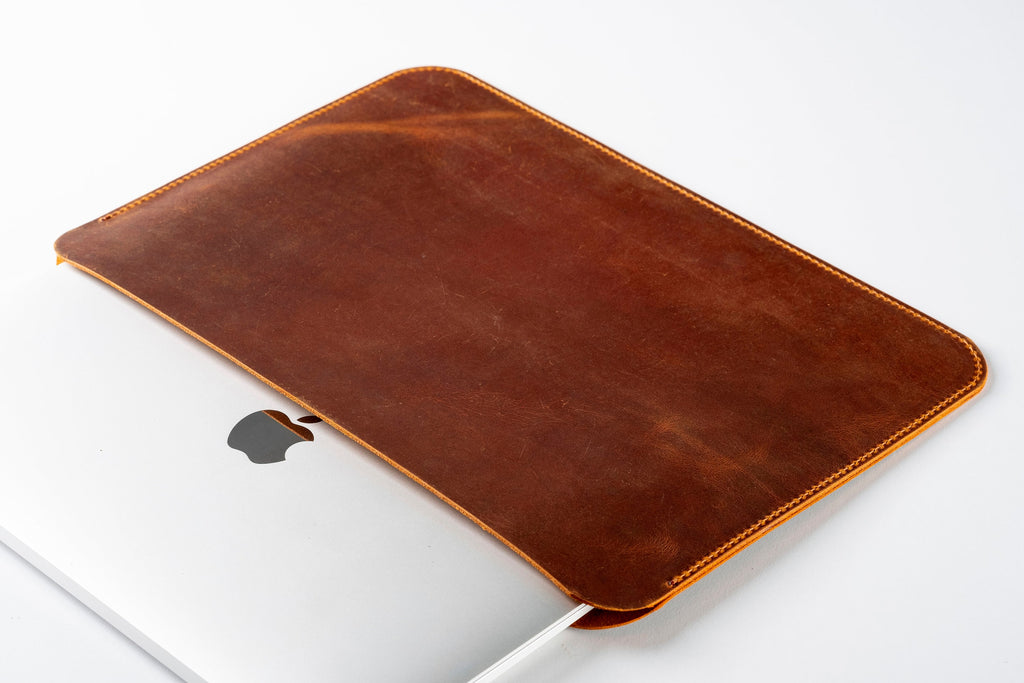 Handmade Full Grain Leather MacBook Air & Pro Sleeve: Cowhide 15" Laptop Case