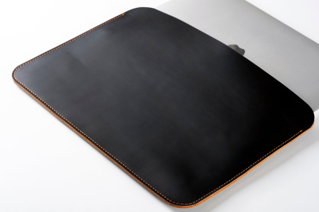 Handmade Full Grain Leather MacBook Air & Pro Sleeve: Cowhide 15" Laptop Case