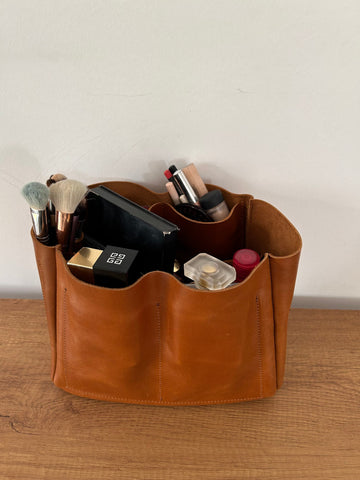 Distressed Leather Cosmetic Bag, Handmade Makeup Bag, Tote Bag Leather Insert, Toiletry Bag, Leather Makeup Case, Cosmetic Organizer, Large
