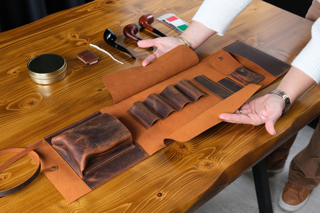Handmade Leather 4-Pipe Rollup Pouch Set: Tobacco Storage & Stand