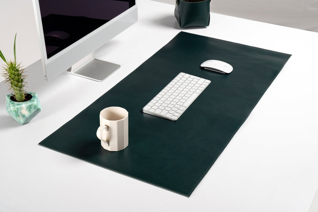 Premium Leather Green Desk Mat: Handmade Luxury 2.4mm Vegetable Tanned Desk Blotter