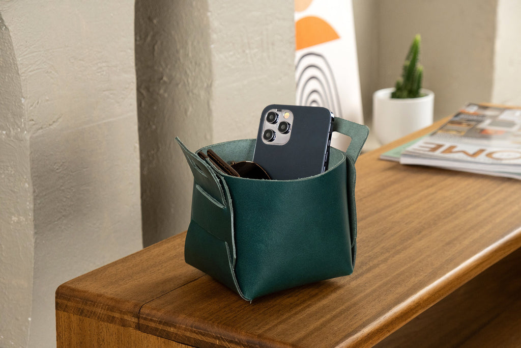 Premium Leather Storage Basket: 2.4 mm Vegetable Tanned Leather Organizer Bin