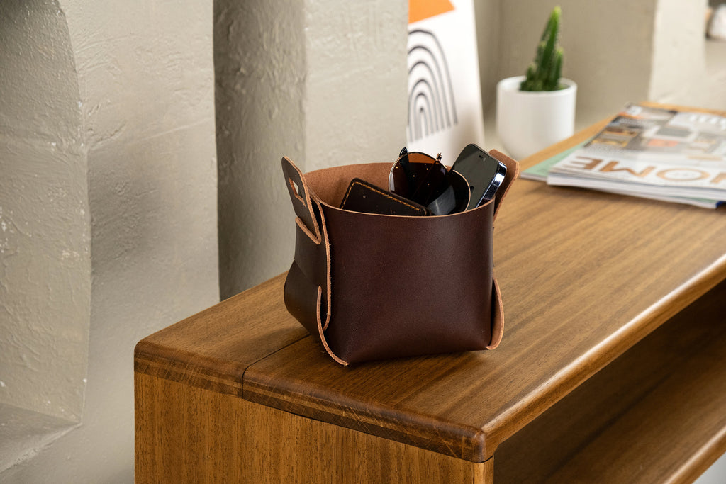 Premium Leather Storage Basket, 2.6 mm Vegetable Tanned Leather Storage Bin, Home Decor, Catch All Basket, Handmade Stationary Bin, Boho