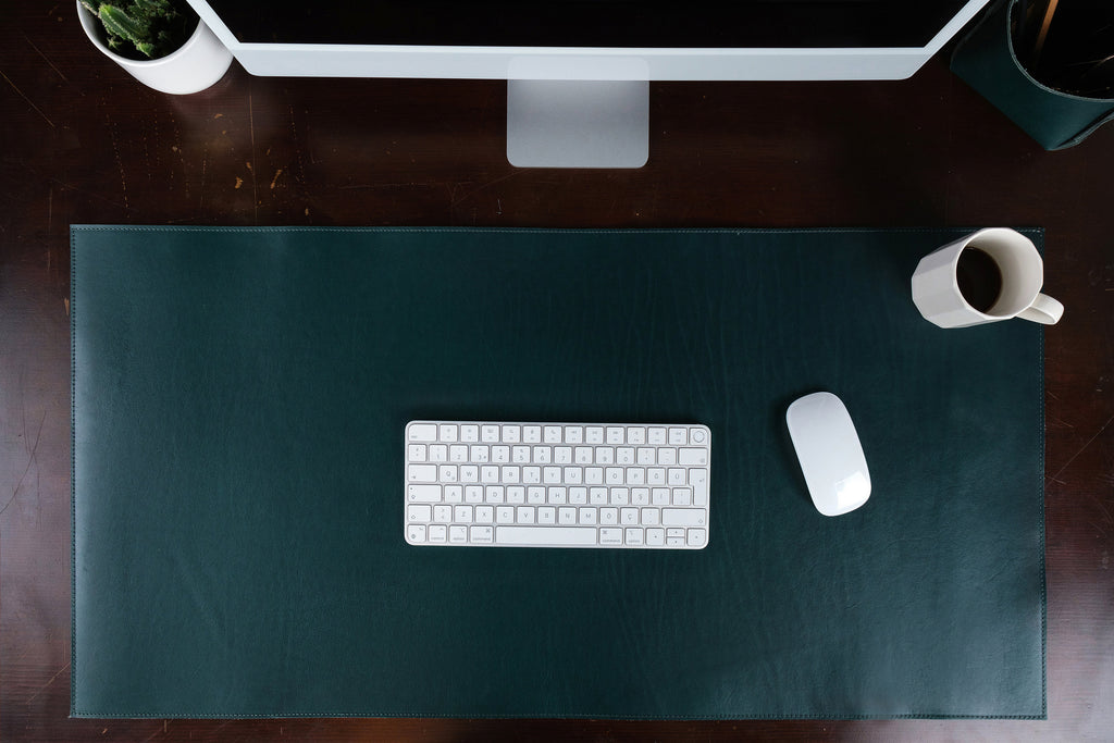Premium Leather Green Desk Mat: Handmade Luxury 2.4mm Vegetable Tanned Desk Blotter
