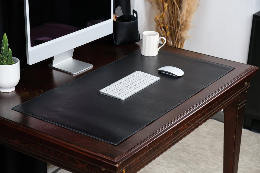 Premium Leather Desk Mat, 2.6 mm Vegetable Tanned Leather Custom Desk Blotter, Personalized Office Mat, Desk Accessories, Midnight Black
