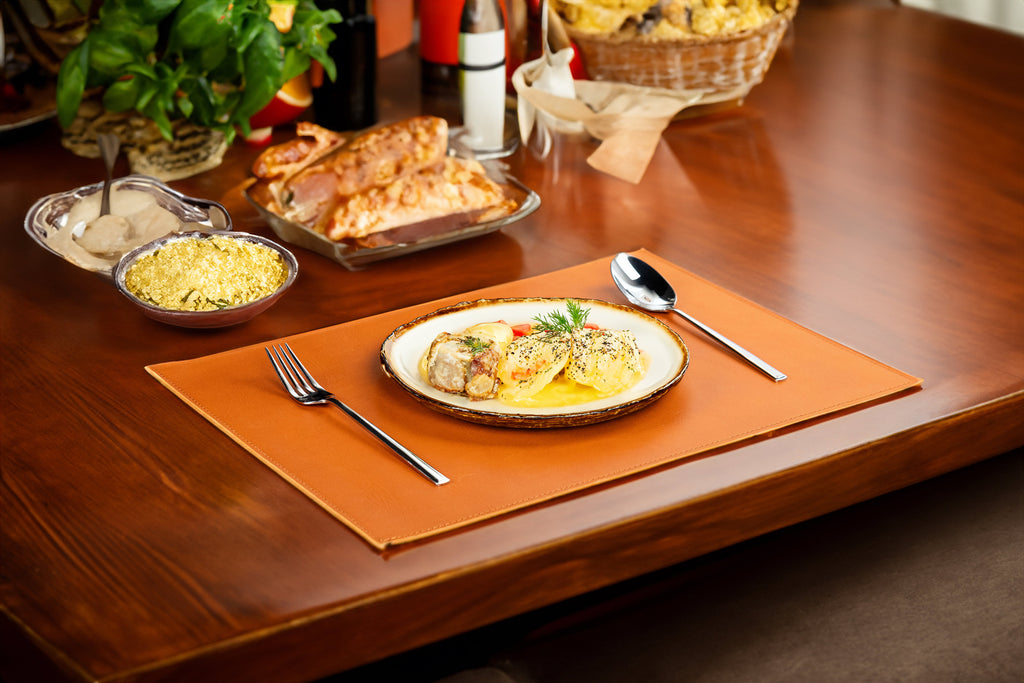 Vegetable Tanned 2.6 mm Leather Placemats: Set of 6 Luxury Dining Table Mats