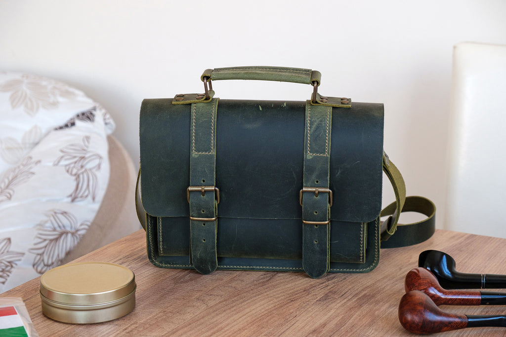 Distressed Leather 12-Pipe Messenger Bag: Handmade Shoulder Bag