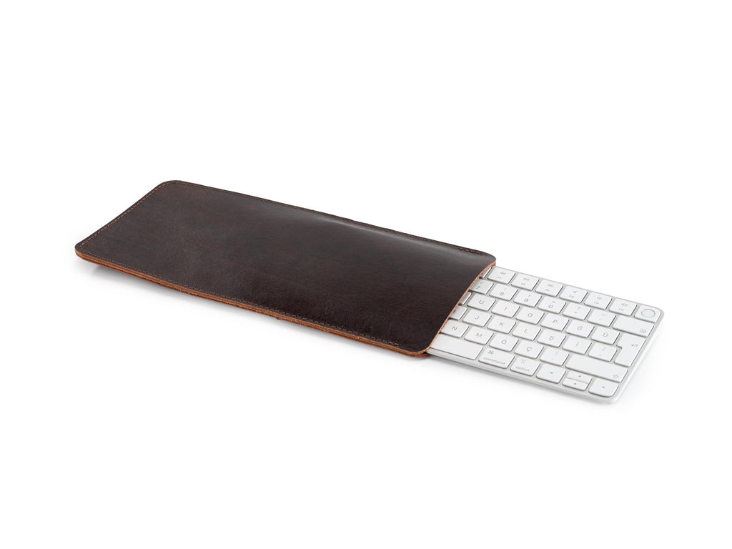 Handmade Vegetable Tanned Leather Keyboard Sleeve: Luxury Cover