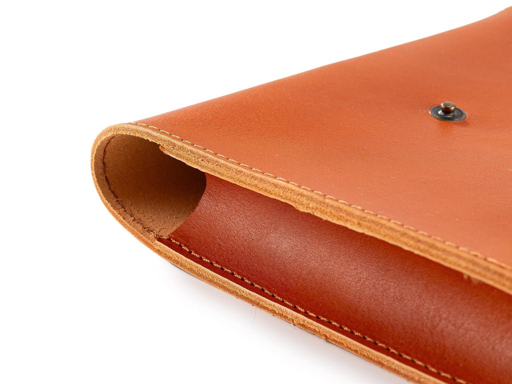 Handmade Vegetable Tanned Leather Laptop Charger Organizer: Luxury Travel Case