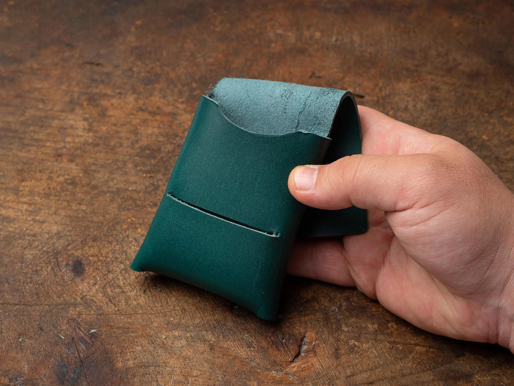 Emerald Green Leather Mini Wallet: Handmade Vegetable Tanned Card Holder