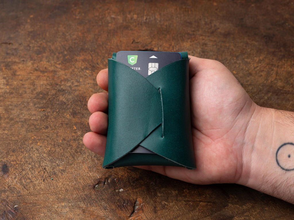 Emerald Green Leather Mini Wallet: Handmade Vegetable Tanned Card Holder