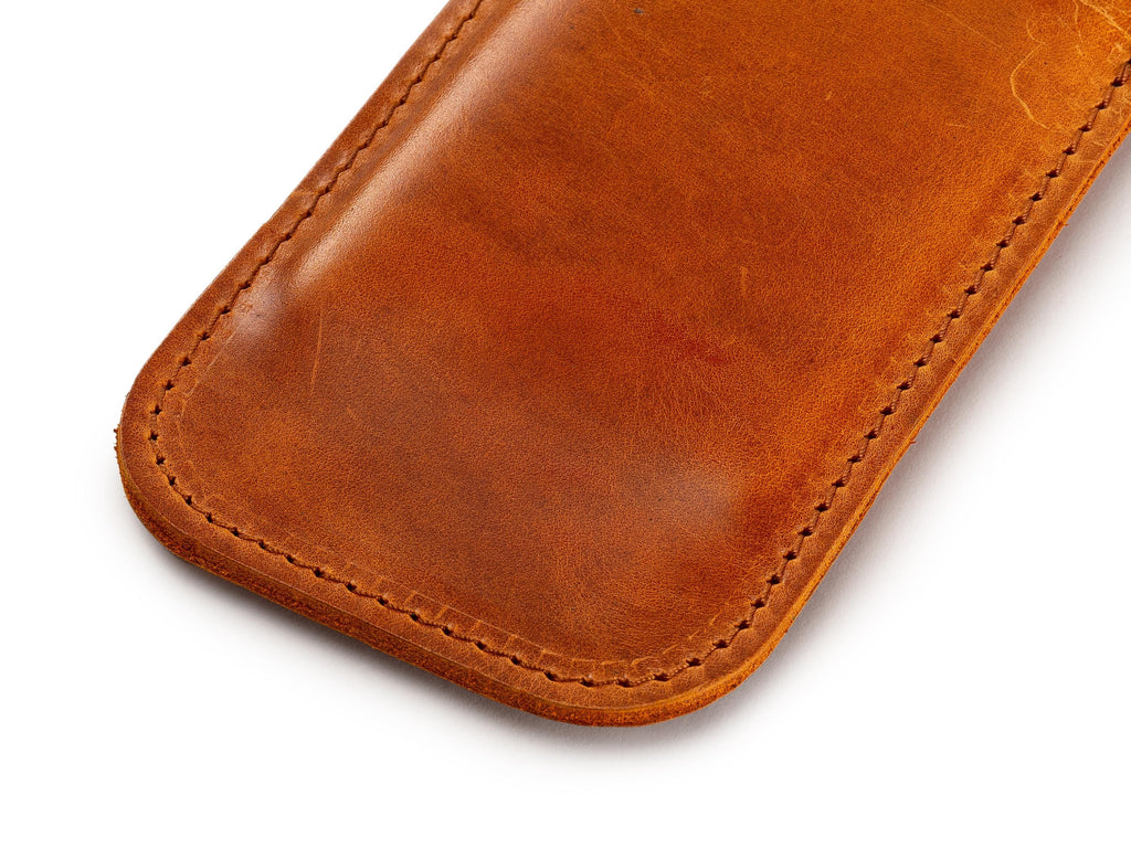 Handmade Leather iPhone Pro Max Sleeve: Customizable Dublin Tan Case