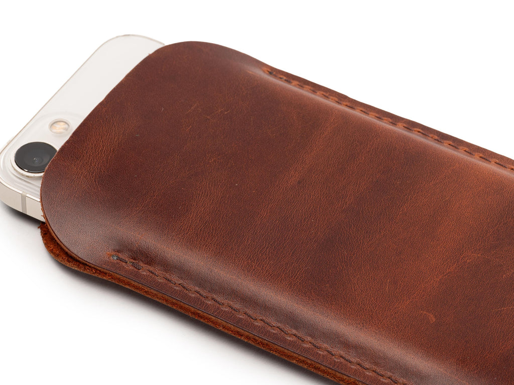 Handmade Leather iPhone Pro Max Sleeve: Customizable Dublin Brown Case