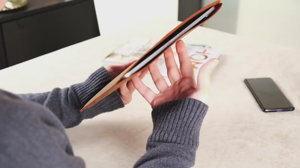 Handmade Leather Lenovo Tab M9 Case: Full Grain Cowhide